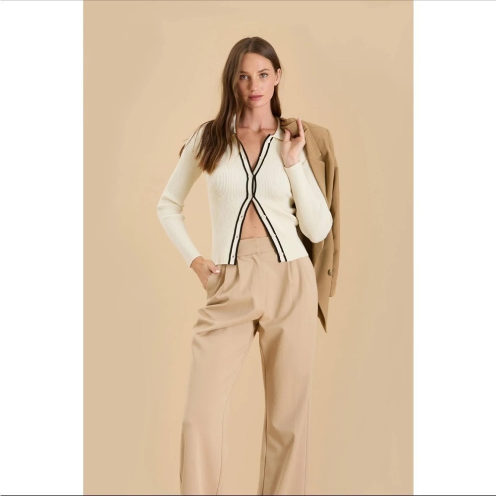 🆕🤍BOUTIQUE RIBBED TOP